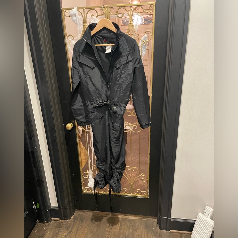 Air Jordan parachute jumpsuit Nike size xsmall